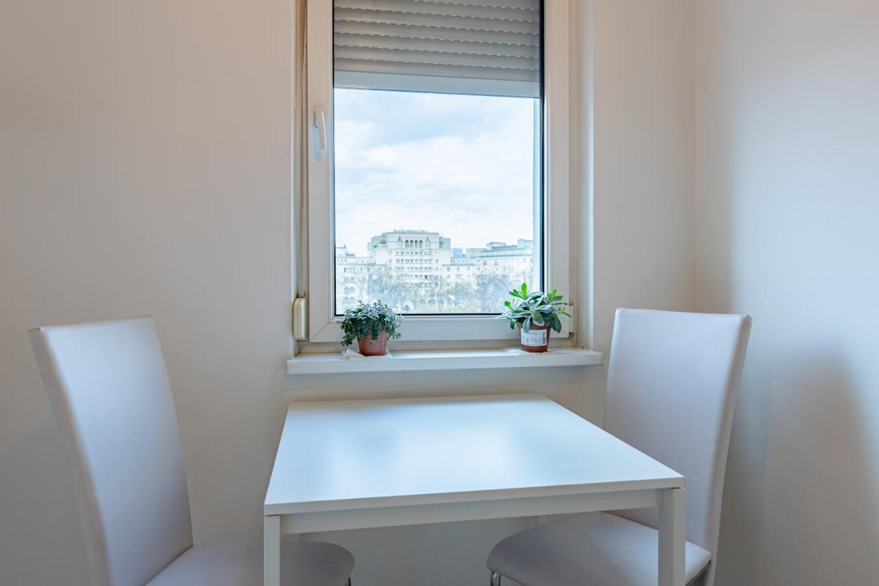 New With A View - Modern Studio Vienna Luaran gambar